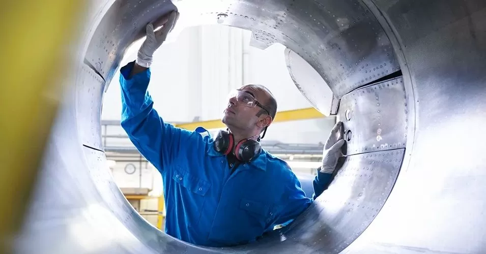 Como preparar o responsável técnico de espaço confinado da sua empresa?