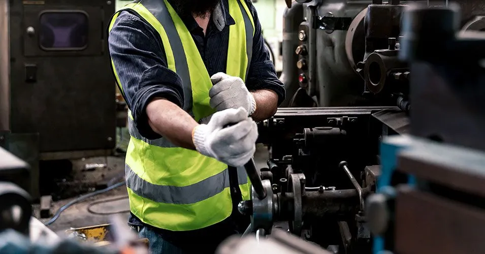 Treinamentos cruciais para paradas de manutenção: como preparar sua equipe